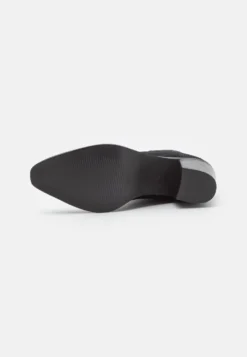 Anna Field Leather - Santiags - Black 10 Anna Field Leather - Santiags - Black -Anna Field Soldes Boutique 4f759ecb38ca40ceb236d5aaa048f83a scaled