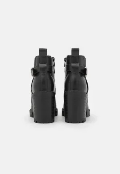 Bottines À Talons Hauts - Black 9 Bottines À Talons Hauts - Black -Anna Field Soldes Boutique 8570581ca452475ca7e9b55872db68e0 scaled