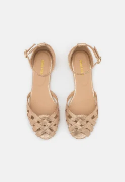 Leather - Ballerines À Bout Ouvert - Gold -Anna Field Soldes Boutique bbe8c4f5d1de4031b9b262f90de18fd5 scaled